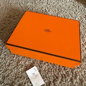 Hermes Orange Box